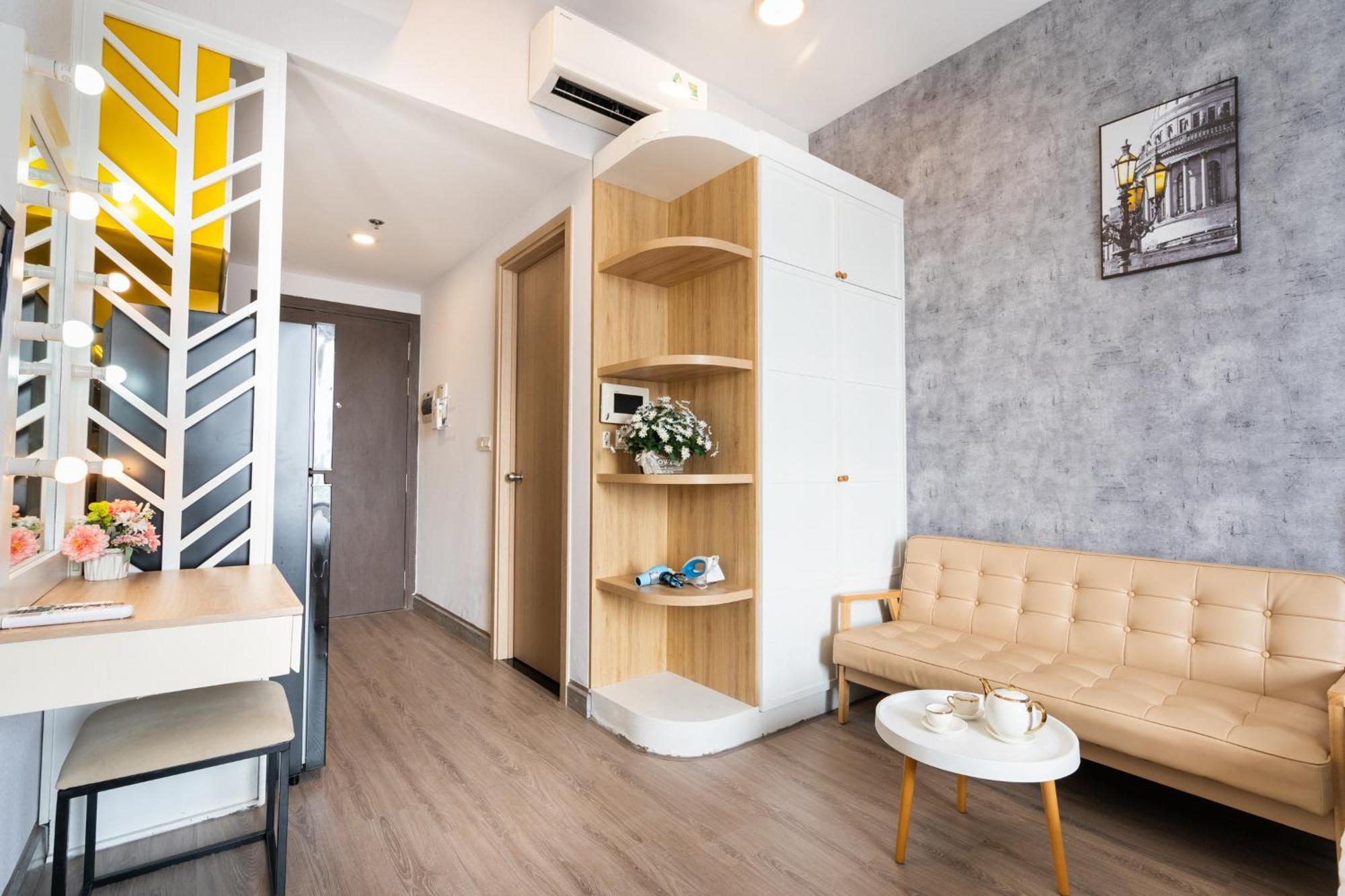 Oui! Oui! Saigon Apartment - Rivergate Residence Ho Chi Minh City Exterior photo